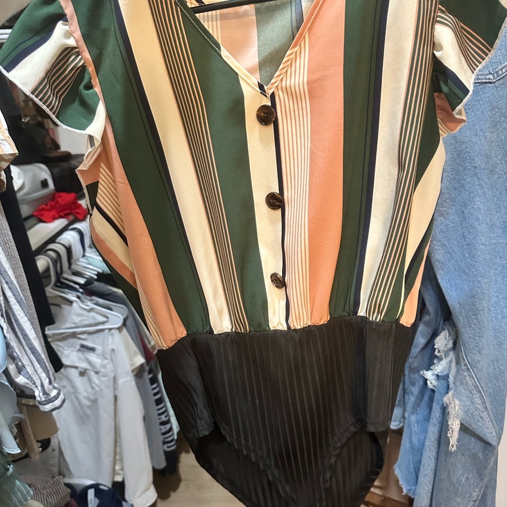 SHEIN Multicolor Striped V-Neck Bodysuit